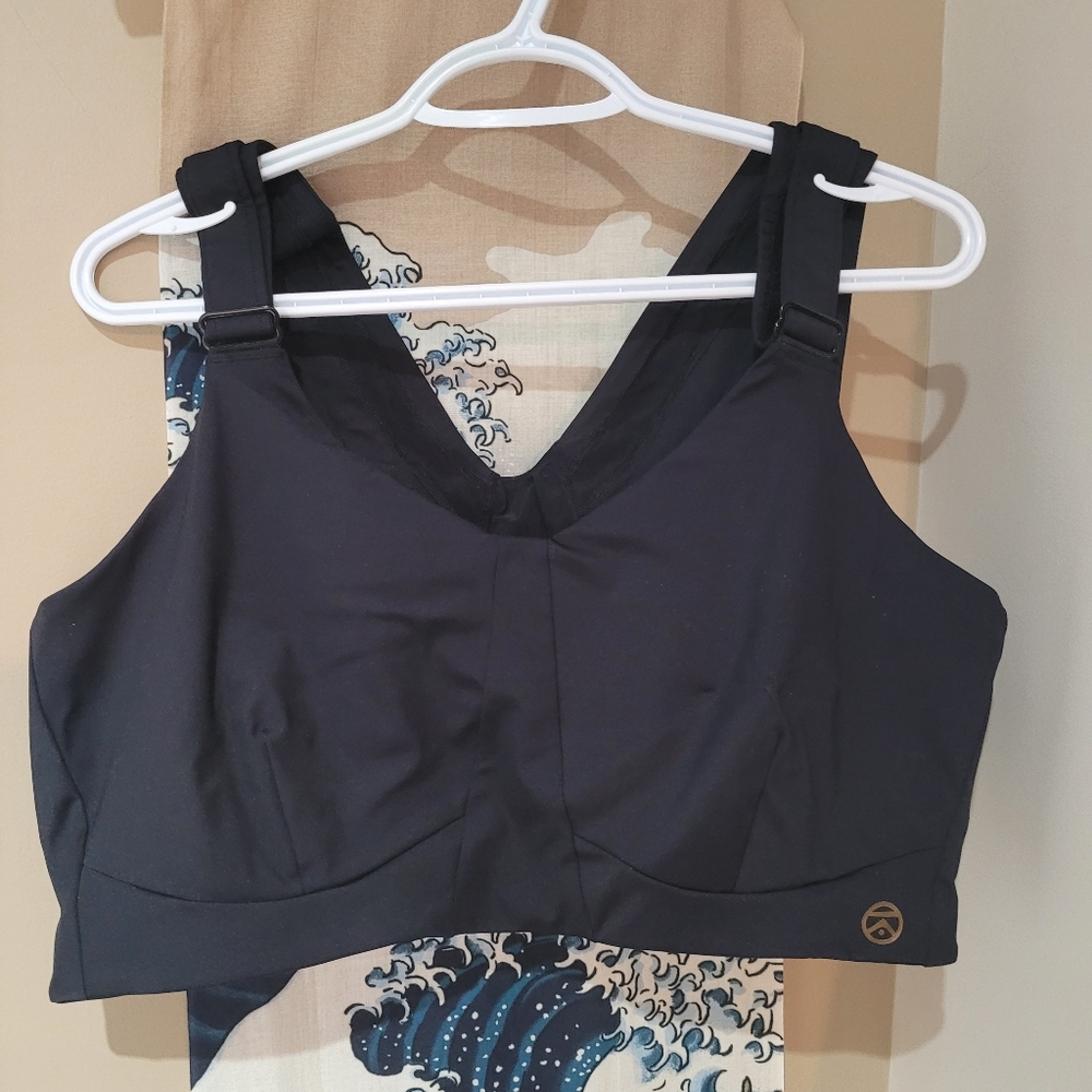 Kinflyte black bra. 3xl Rise Bra - Max Support
